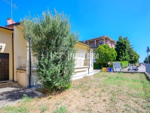 Villa in vendita a Parma