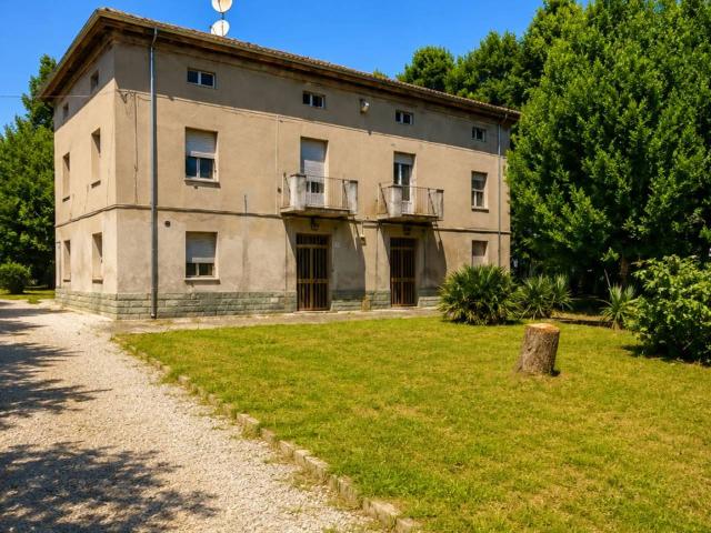Villa in vendita a Parma
