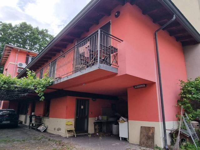 Villa in vendita a Parma PR