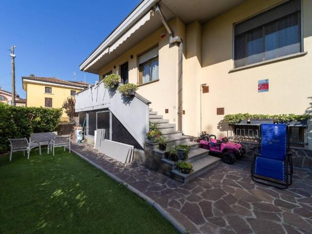 Villa in vendita a Parma PR