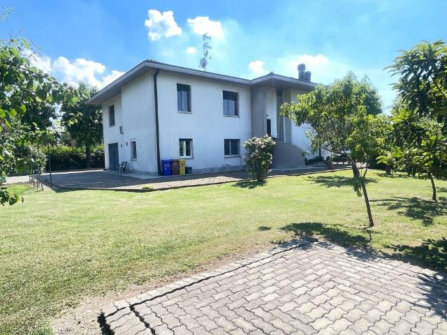 Villa in vendita a Parma PR