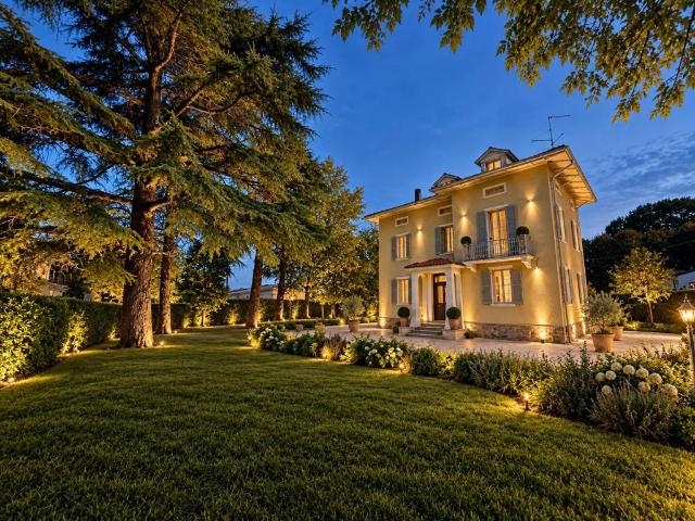 Villa in vendita a Parma PR