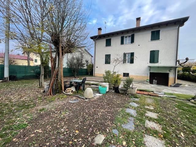 Villa in vendita a Parma PR