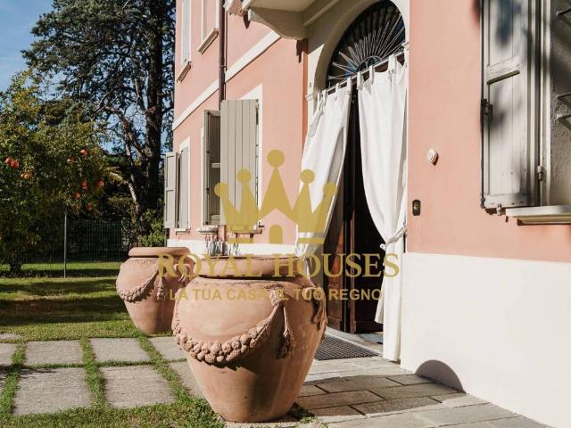 Villa in vendita a Parma PR
