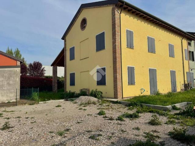 Villa in vendita a Parma PR