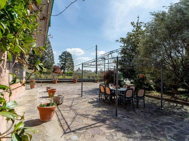 Villa in vendita a Parma PR