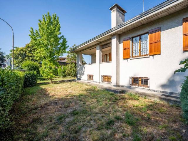 Villa in vendita a Parma PR