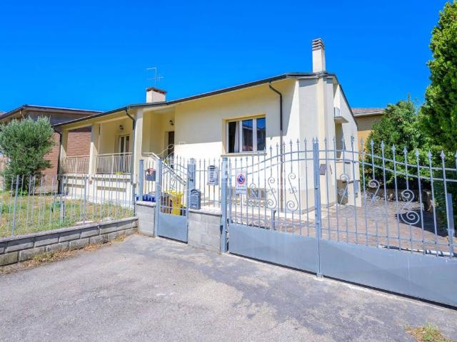 Villa in vendita a Parma PR