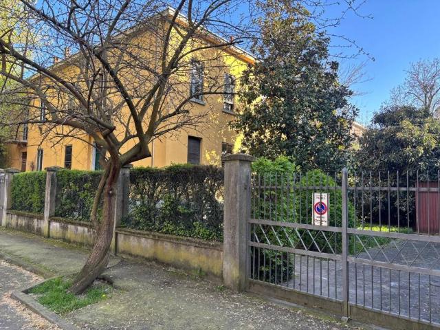 Villa in vendita a Parma PR