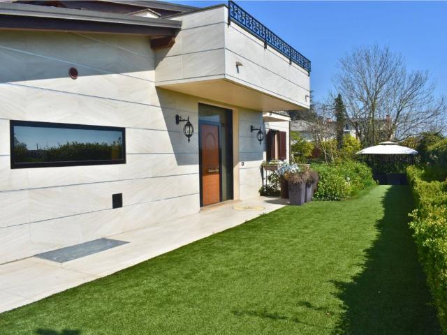 Villa in vendita a Parma PR