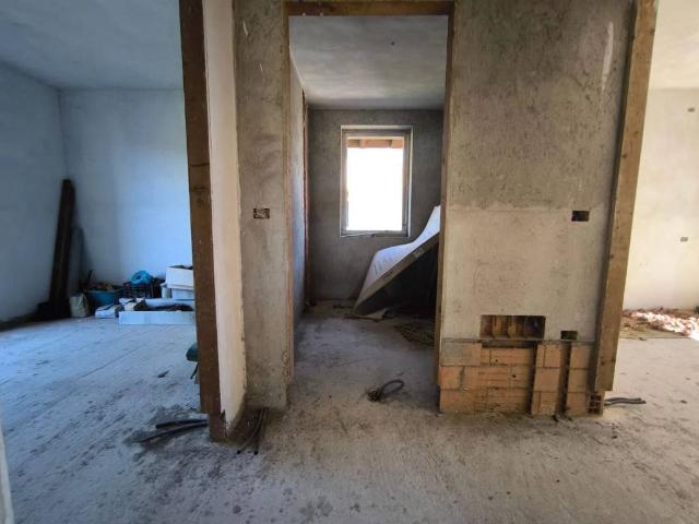 Villa in vendita a Paruzzaro NO
