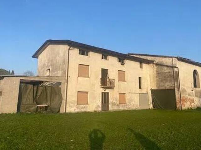 Villa in vendita a Pasiano di Pordenone PN