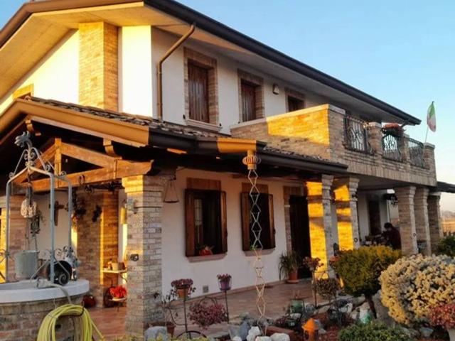 Villa in vendita a Pasiano di Pordenone PN