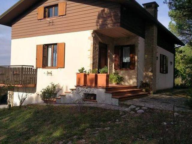 Villa in vendita a Passignano sul Trasimeno PG