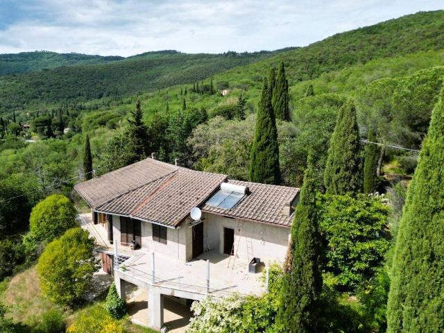 Villa in vendita a Passignano sul Trasimeno PG