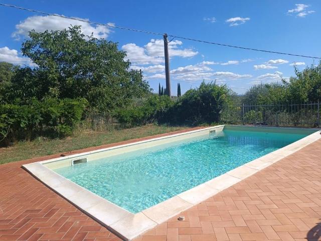 Villa in vendita a Passignano sul Trasimeno PG