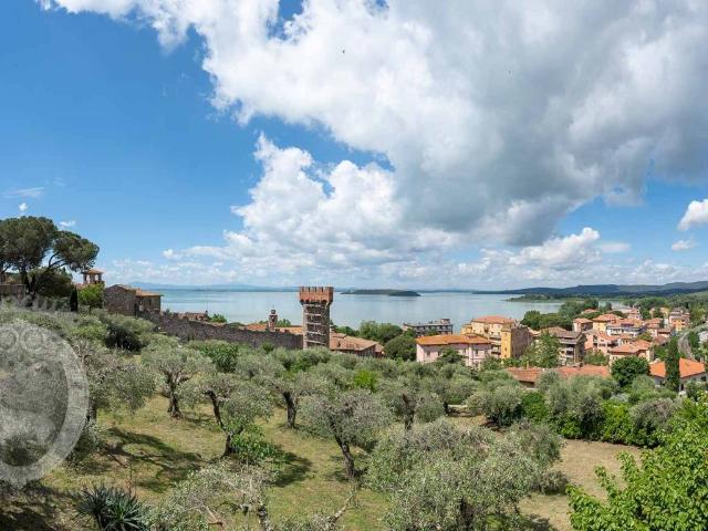Villa in vendita a Passignano sul Trasimeno PG