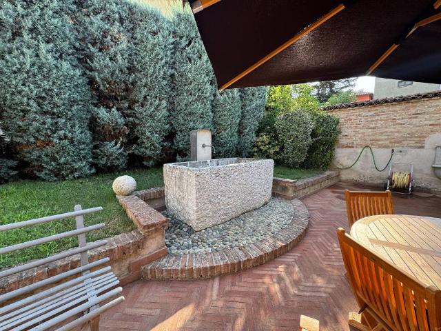 Villa in vendita a Pasturana AL