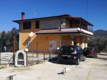 Villa in vendita a Petrizzi CZ