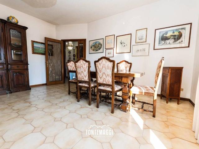 Villa in vendita a Petriano PU