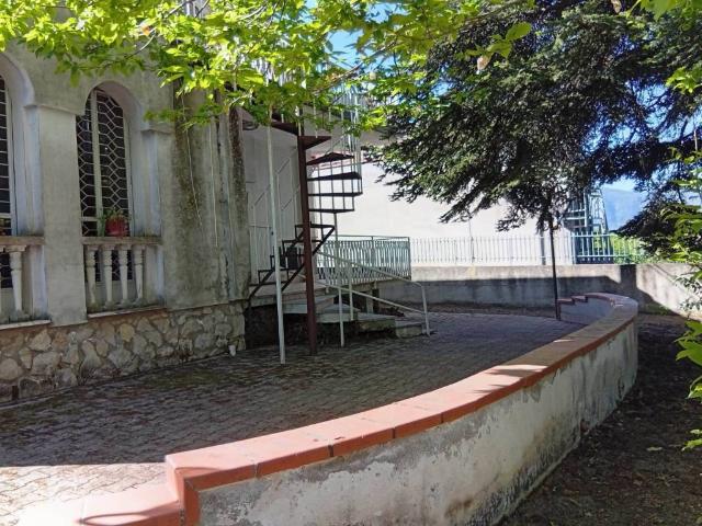 Villa in vendita a Petruro Irpino AV