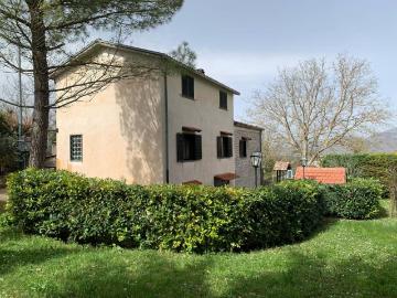 Villa in vendita a Pettoranello del Molise IS