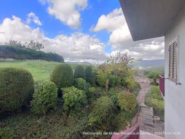 Villa in vendita a Pettoranello del Molise IS