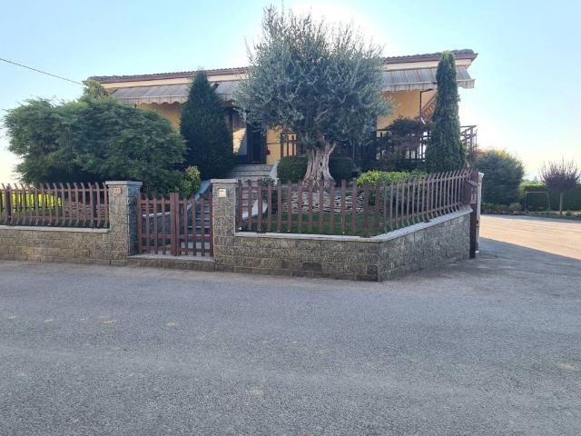 Villa in vendita a Peveragno CN