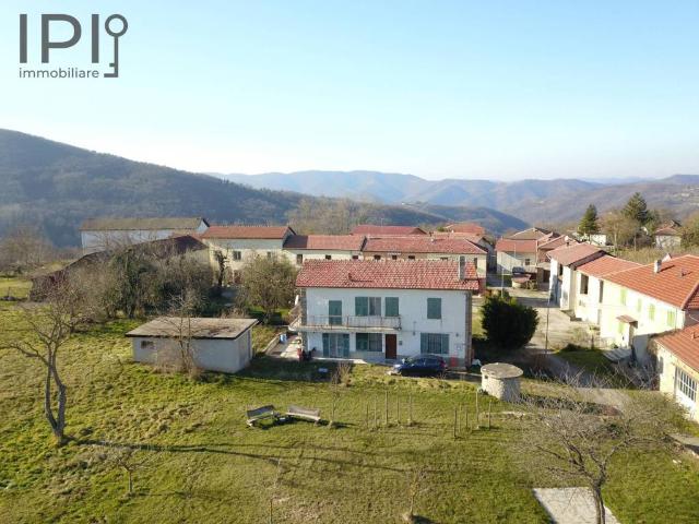 Villa in vendita a Pezzolo Valle Uzzone CN