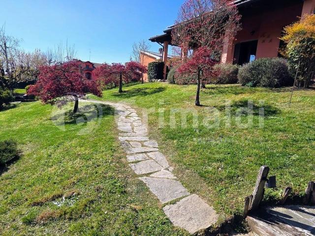 Villa in vendita a Pezzana