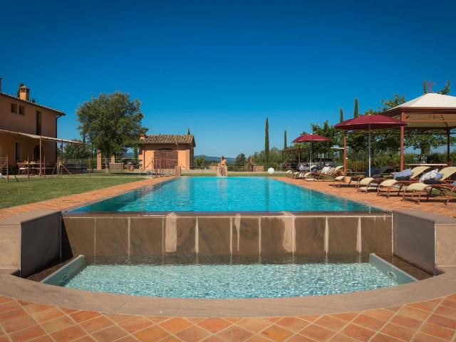 Villa in vendita a Peccioli