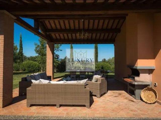 Villa in vendita a Peccioli PI
