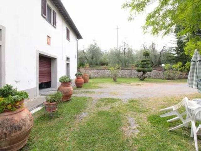 Villa in vendita a Peccioli PI