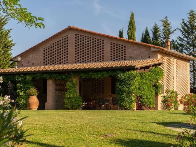 Villa in vendita a Peccioli PI