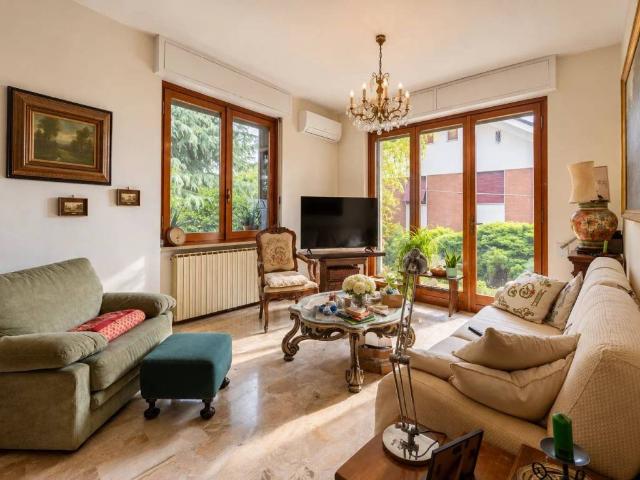 Villa in vendita a Pecetto Torinese TO