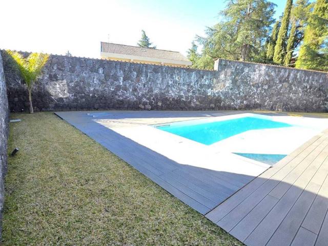 Villa in vendita a Pedara CT