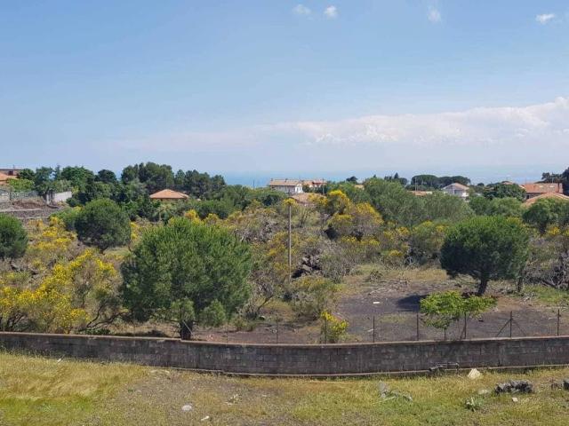 Villa in vendita a Pedara CT