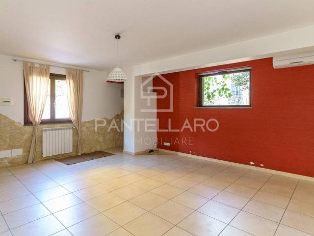 Villa in vendita a Pedara CT