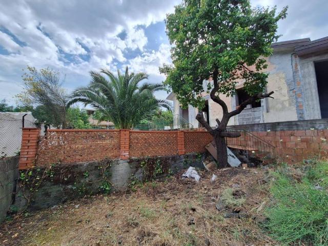 Villa in vendita a Pedara CT