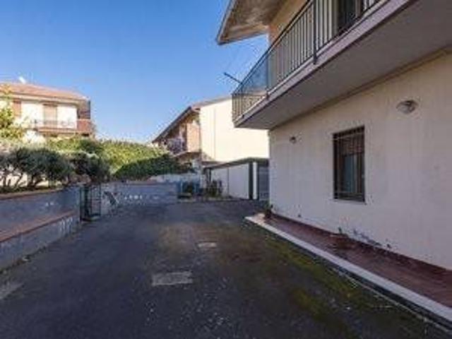 Villa in vendita a Pedara CT