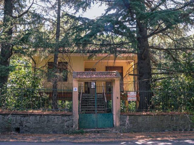 Villa in vendita a Pedara CT