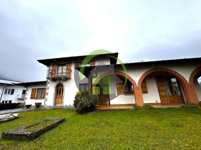 Villa in vendita a Peia BG