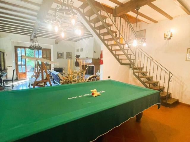 Villa in vendita a Pelago FI