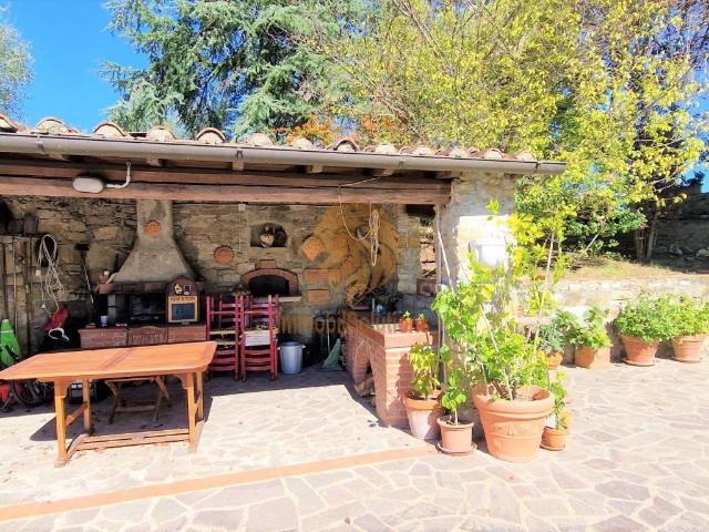 Villa in vendita a Pelago FI