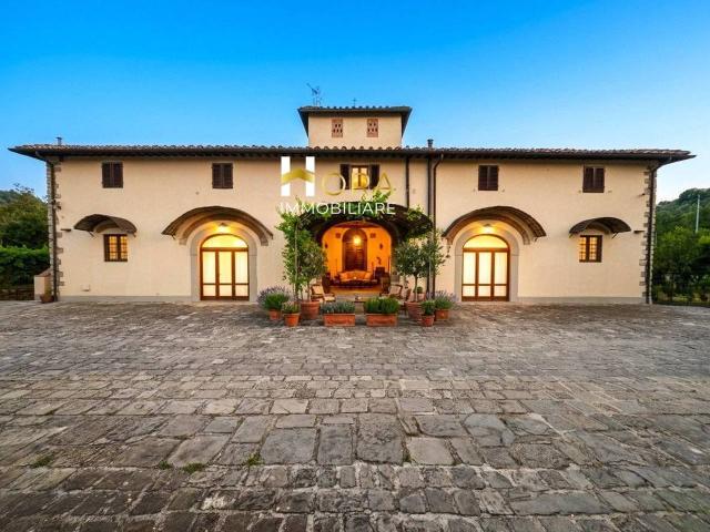 Villa in vendita a Pelago