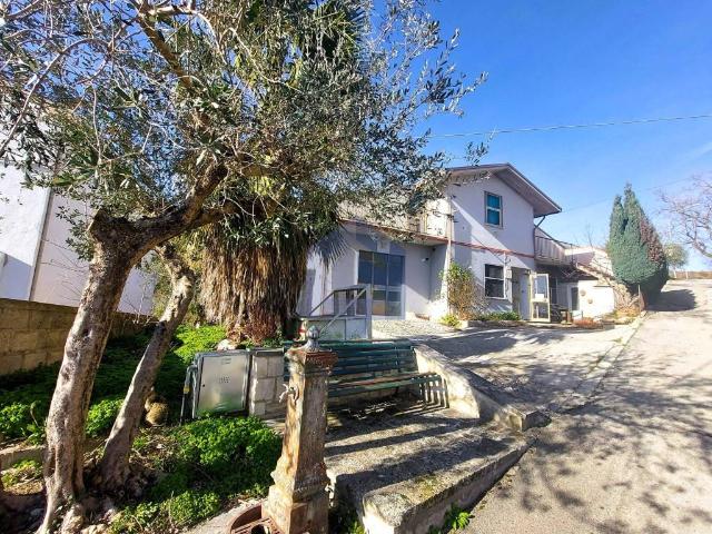 Villa in vendita a Pennapiedimonte CH