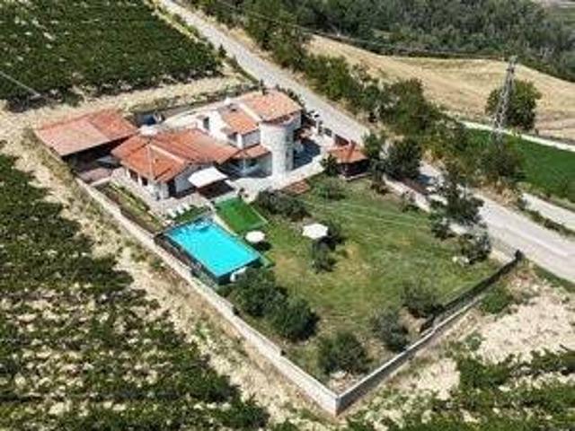 Villa in vendita a Penne PE