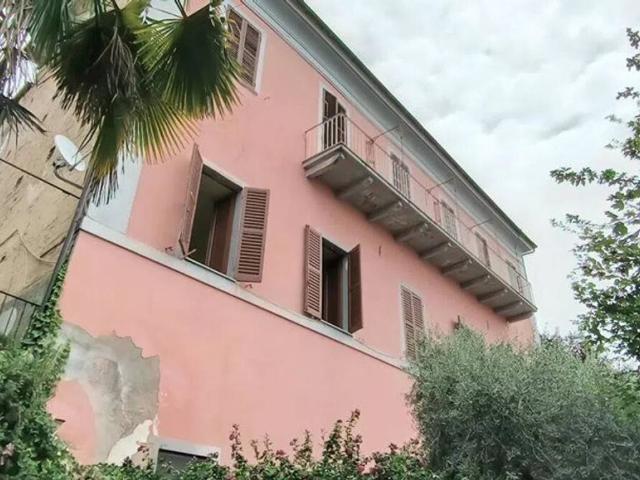 Villa in vendita a Penne PE