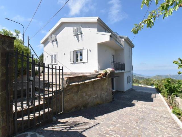 Villa in vendita a Perdifumo SA