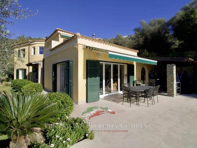 Villa in vendita a Perinaldo IM